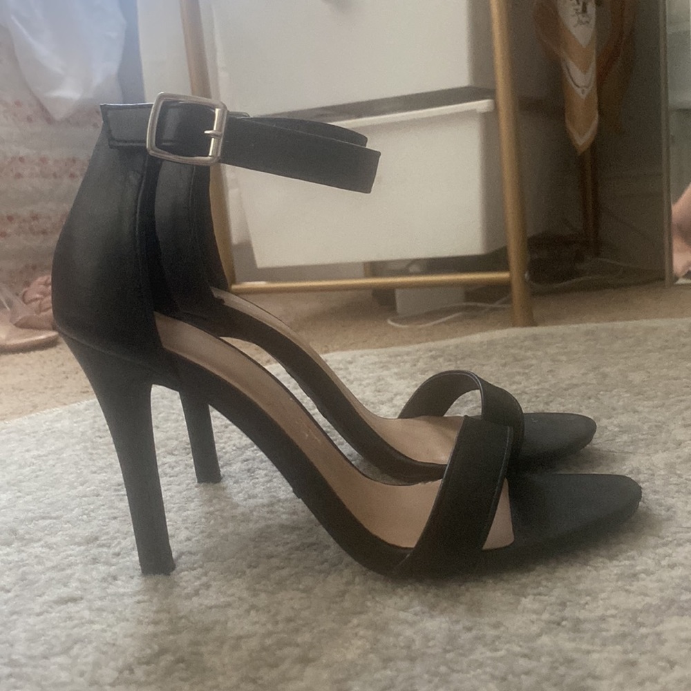 Steve Madden Black Heels